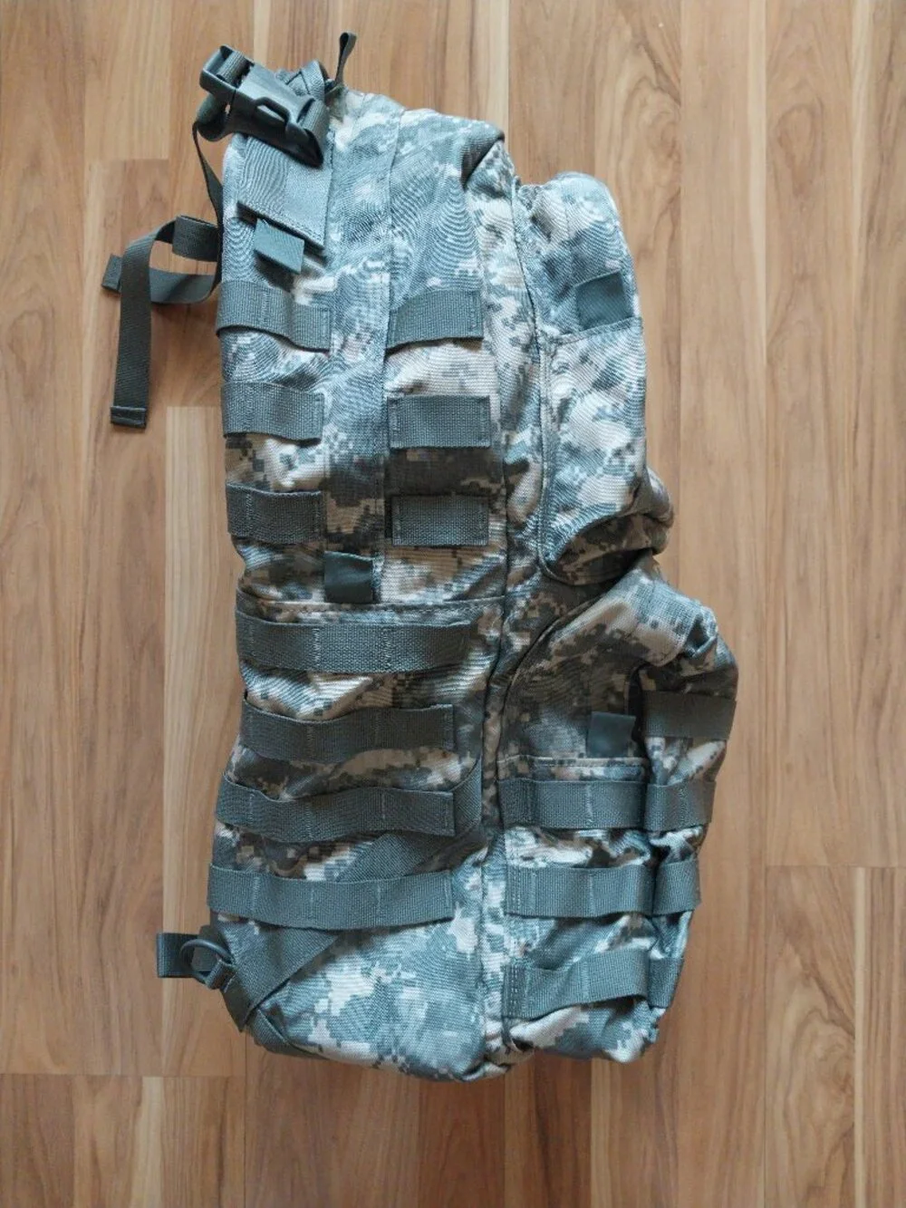 US Military NWOT UCP MOLLE II Medium Rucksack BAG ONLY - NO STRAPS, BELT, FRAME